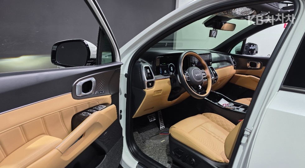 2023 - kia sorento