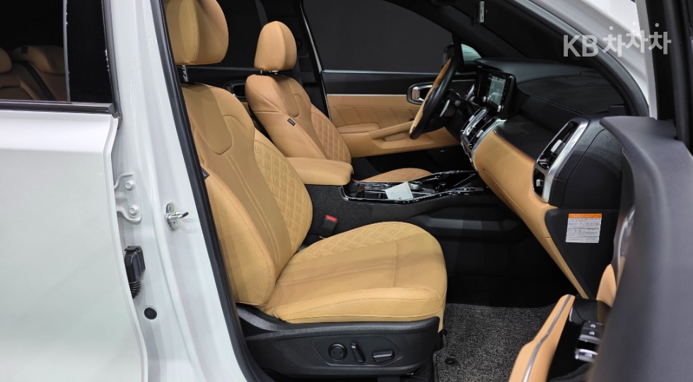 2023 - kia sorento