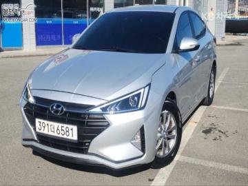 Hyundai Avante 렌터카 1.6 LPi — foto 1