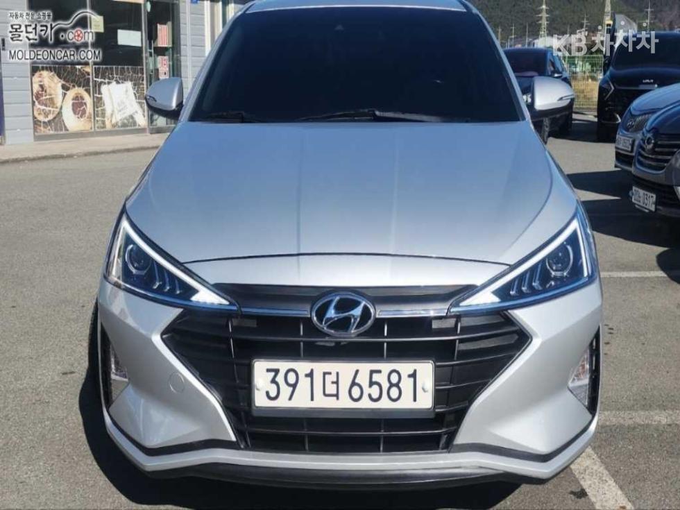 Hyundai Avante — miniaturë 2