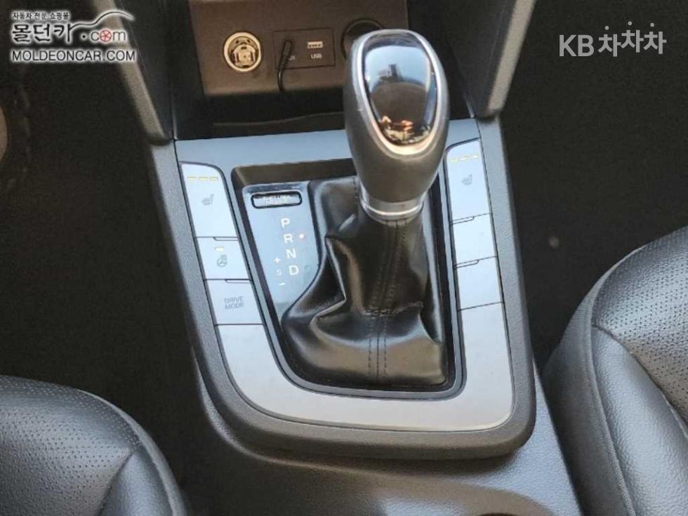 Hyundai Avante — miniaturë 11