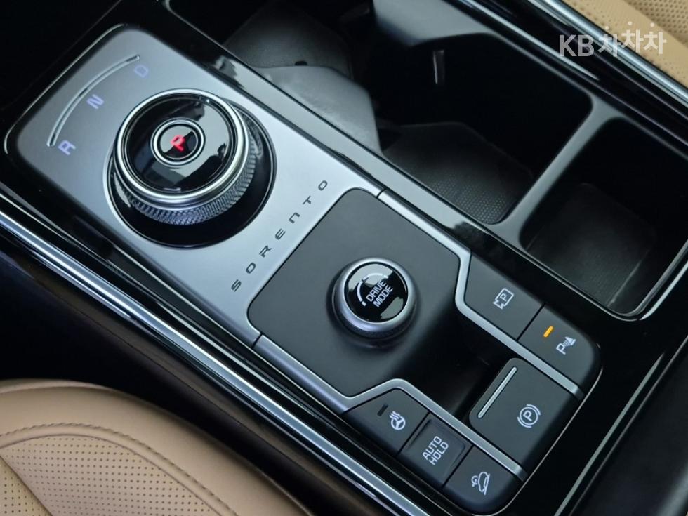 2023 - kia sorento