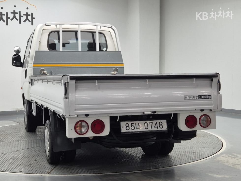 2020 - kia bongo iii