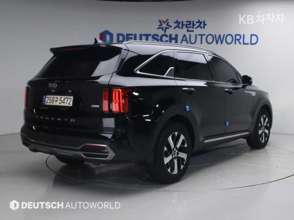 2021 - kia sorento