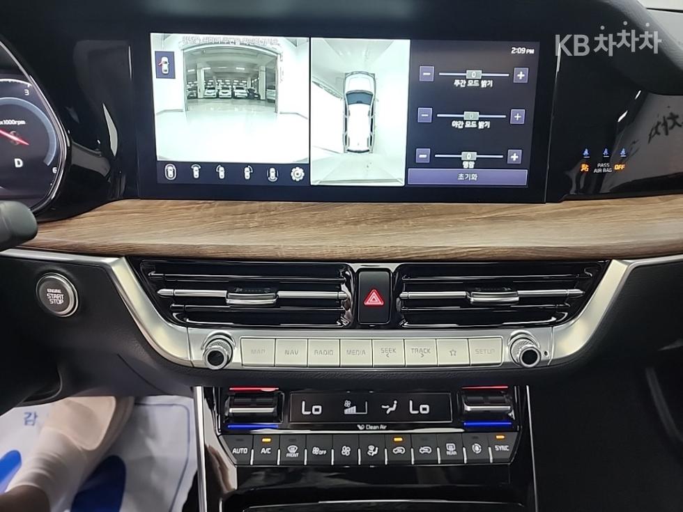 2021 - kia mohave