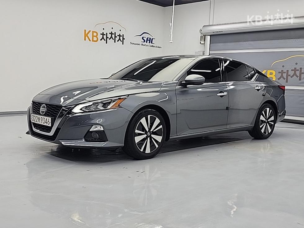 2019 nissan altima