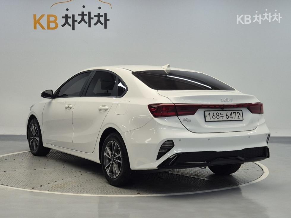 2022 - kia k3