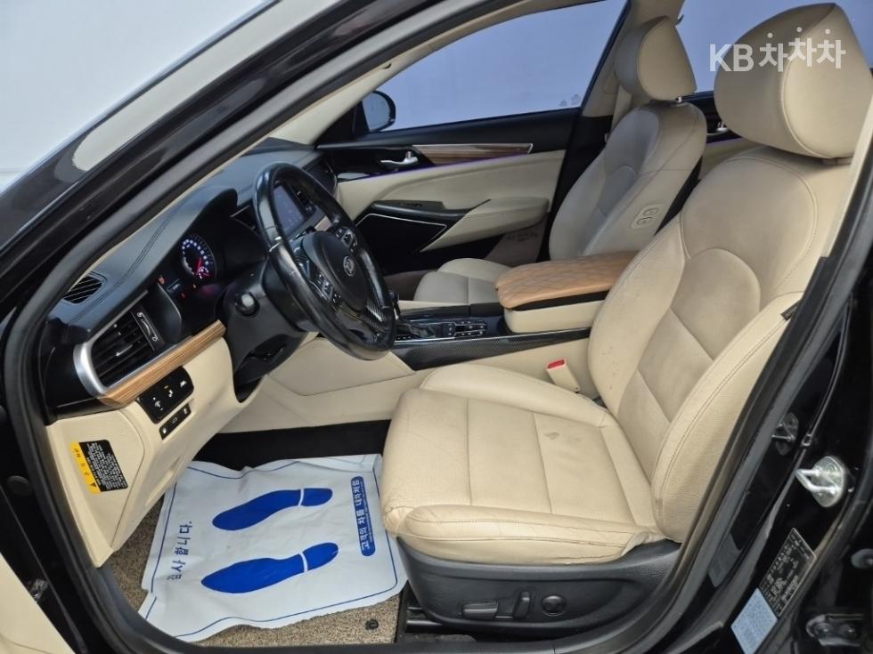 2018 - kia k7