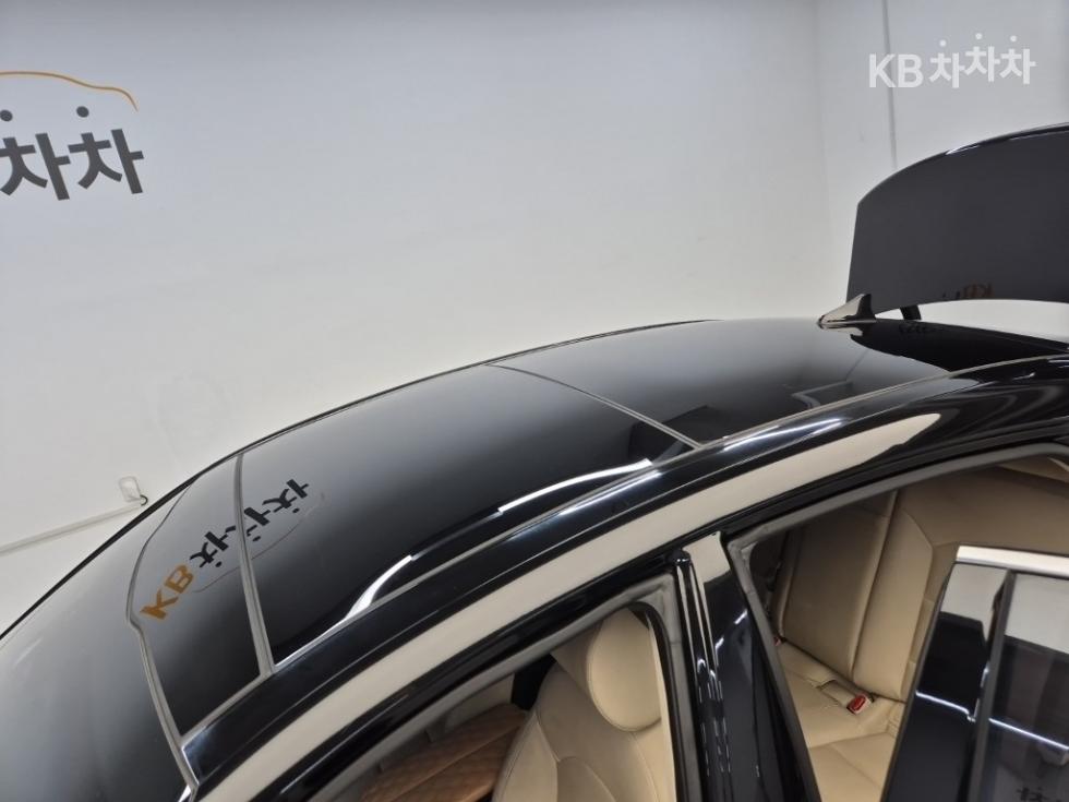 2018 - kia k7