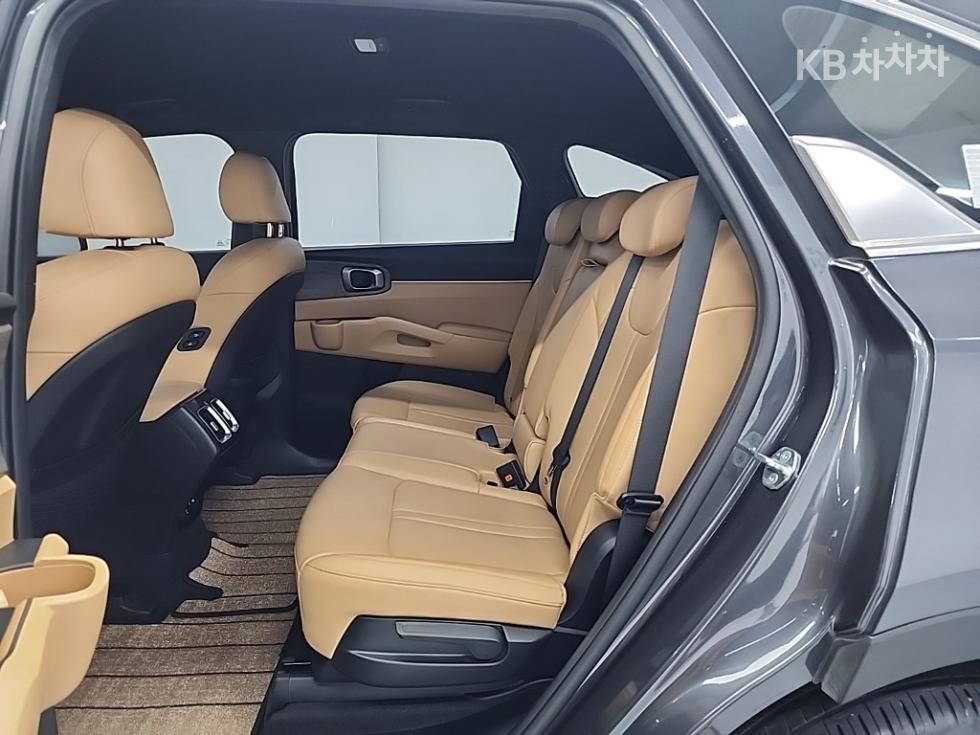 2022 - kia sorento