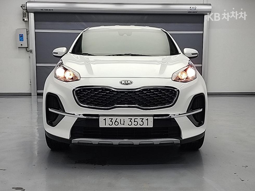 2022 - kia sportage