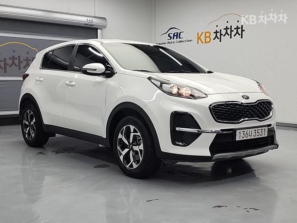 2022 - kia sportage