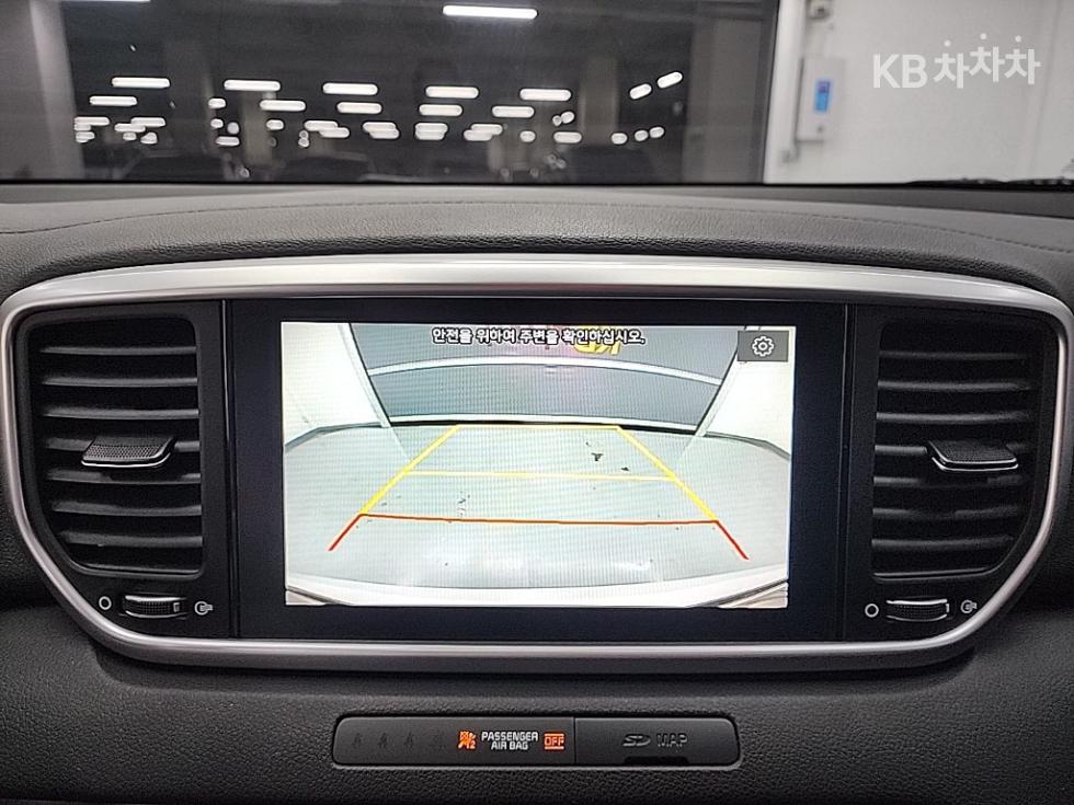 2022 - kia sportage