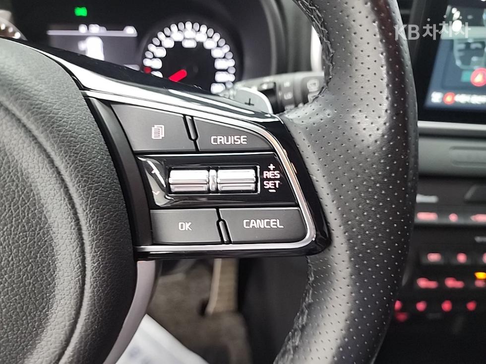2022 - kia sportage