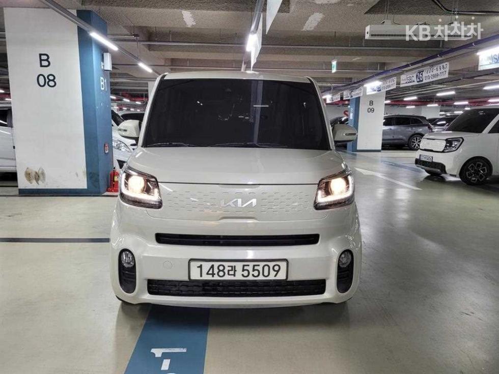 2022 - kia ray