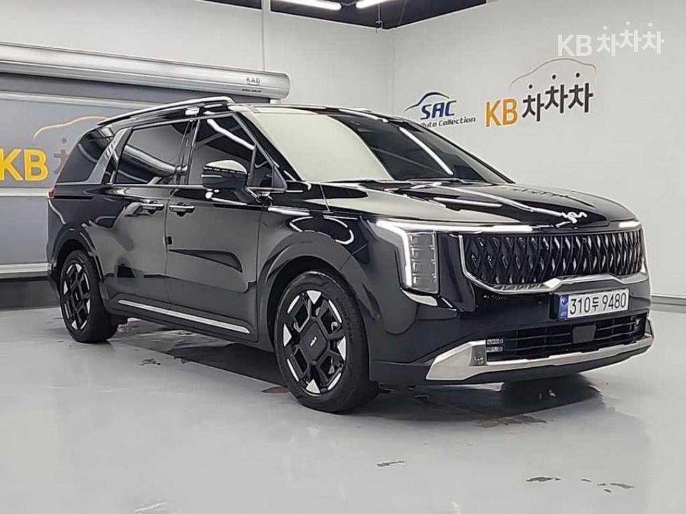 2025 - kia carnival
