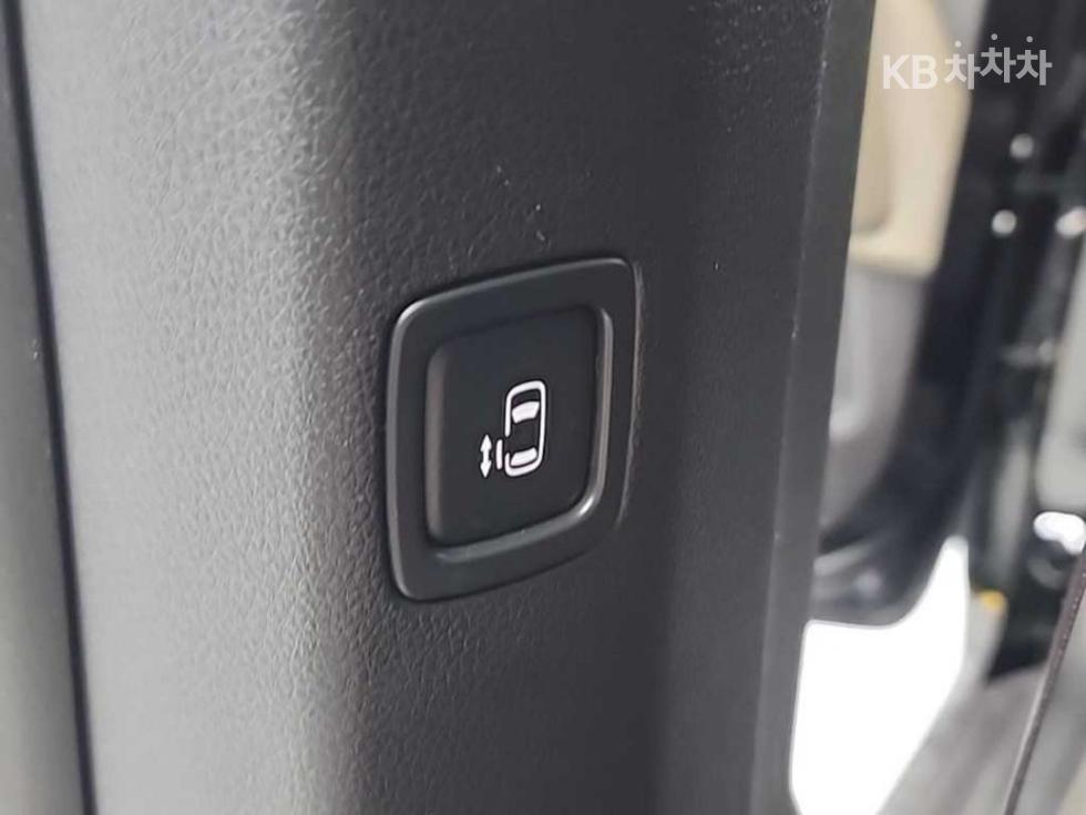 2025 - kia carnival