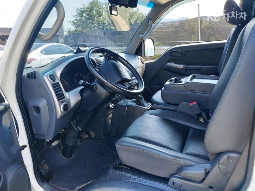 2023 - kia bongo iii