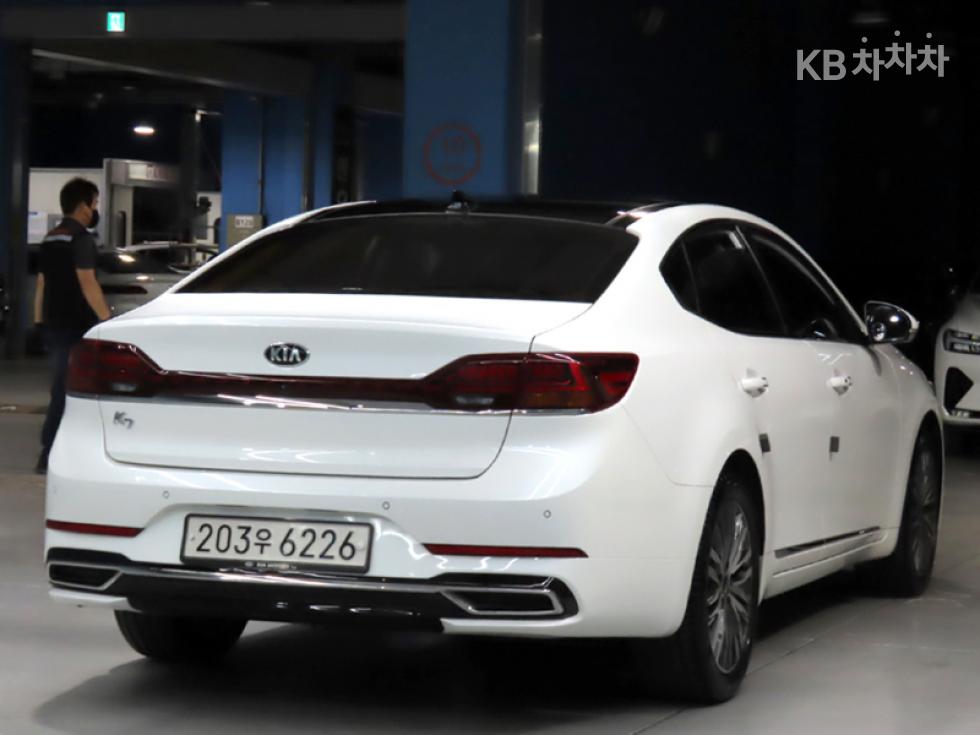 Kia K7 — miniaturë 4