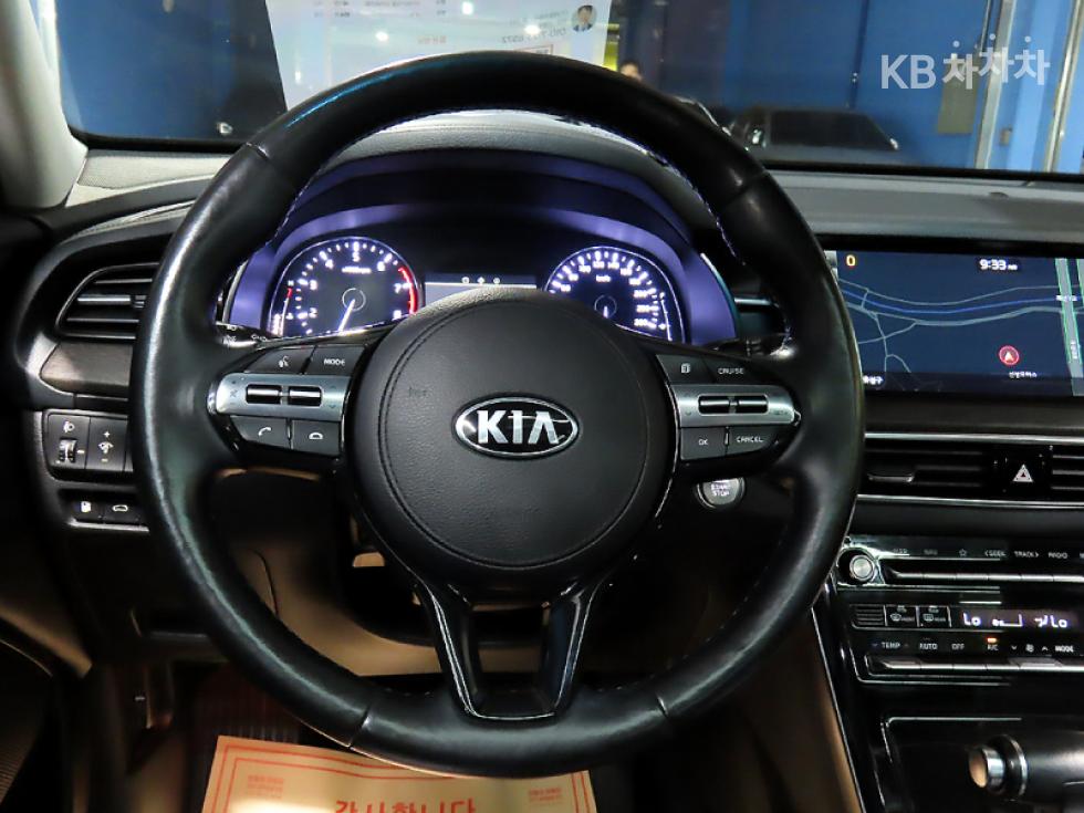 Kia K7 — miniaturë 11
