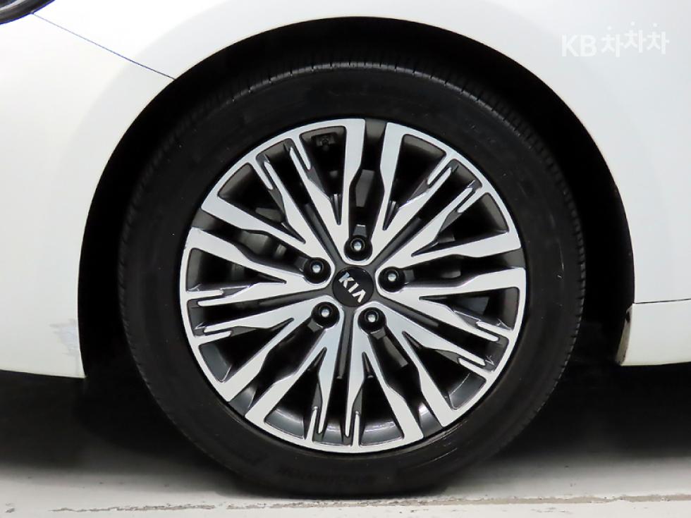 Kia K7 — miniaturë 20