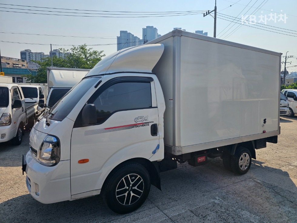 2022 - kia bongo iii