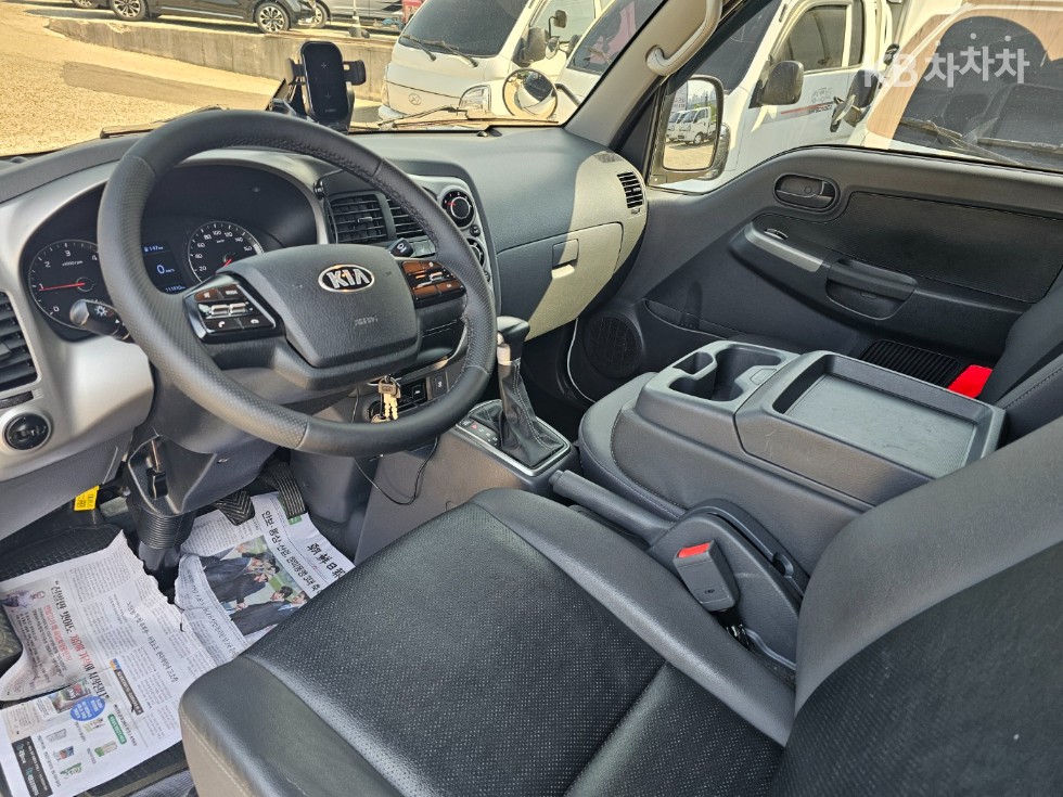 2022 - kia bongo iii