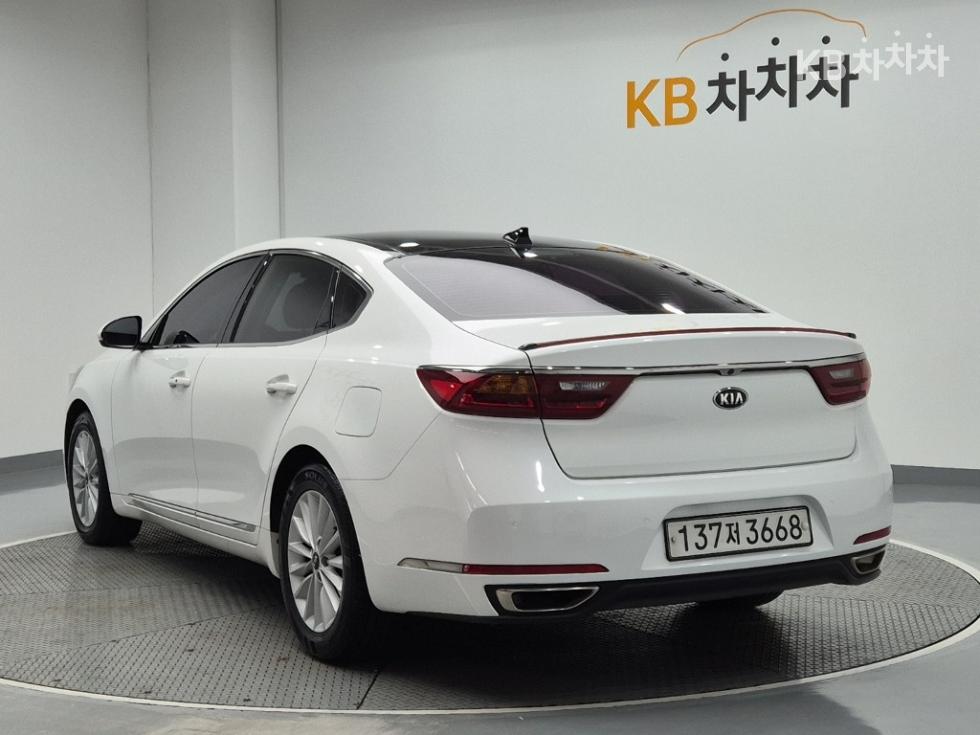2016 - kia k7