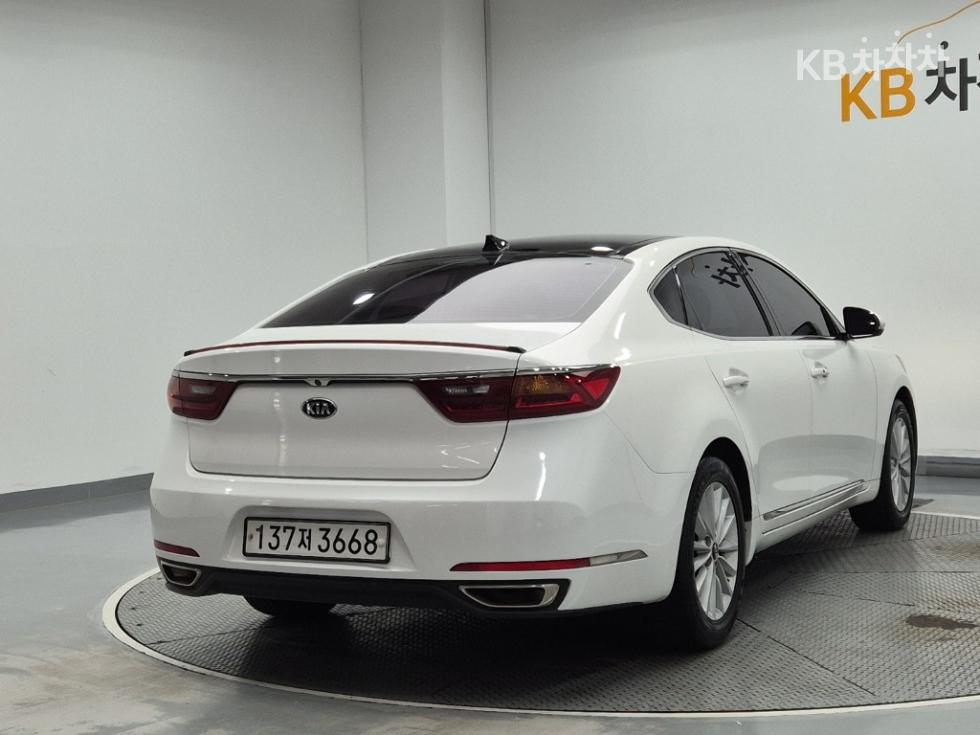 2016 - kia k7