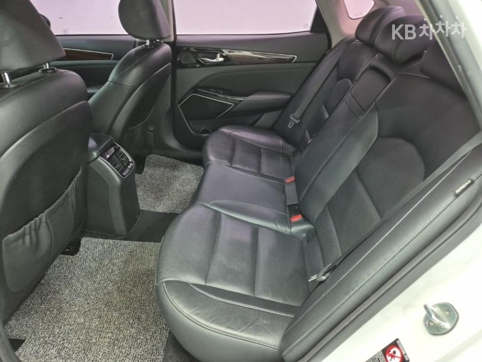 2016 - kia k7