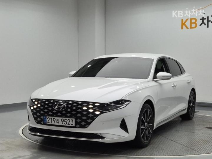 Hyundai Grandeur LPi 3.0 렌터카 — foto 1