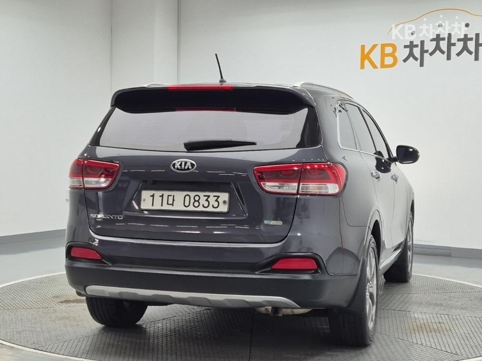 2016 - kia sorento