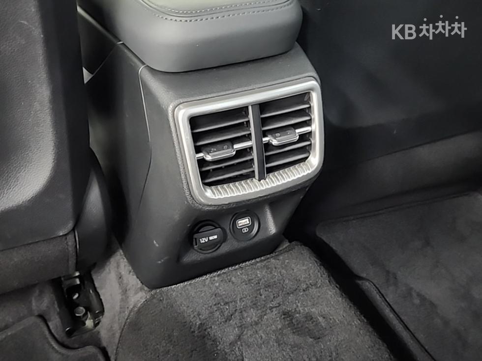2023 - kia k5