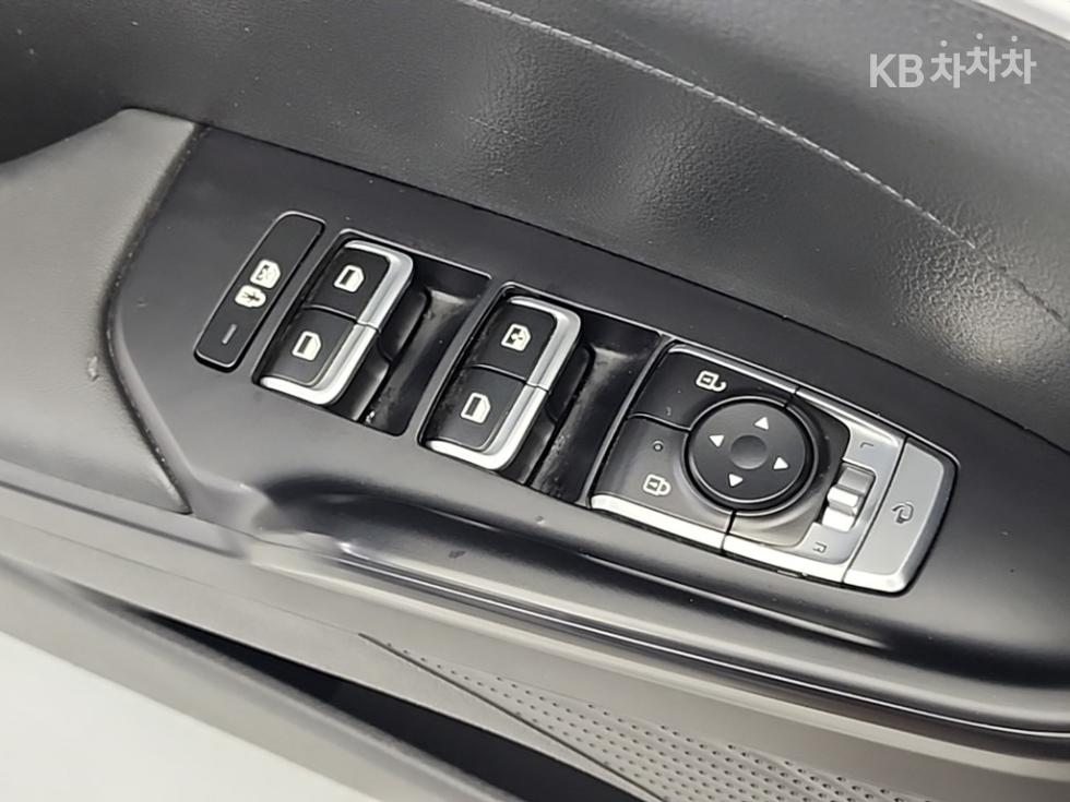 2023 - kia k5