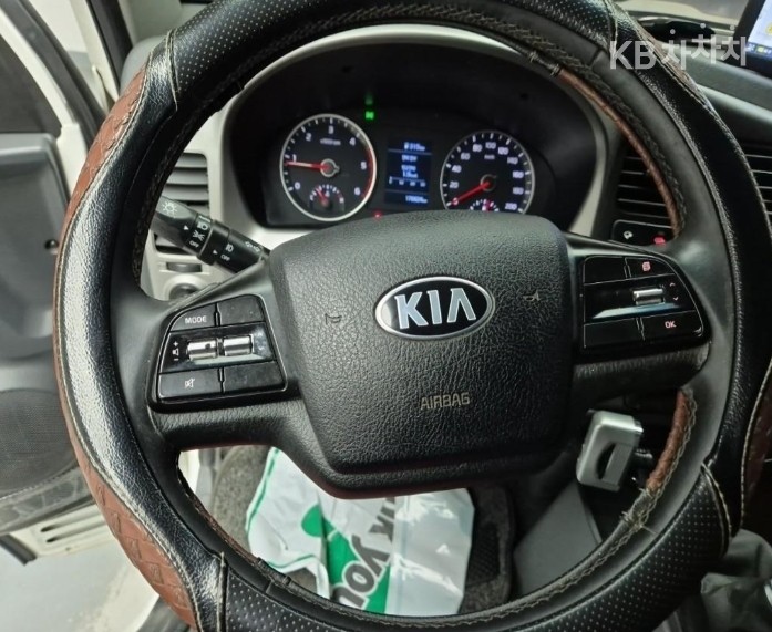 2020 - kia bongo iii