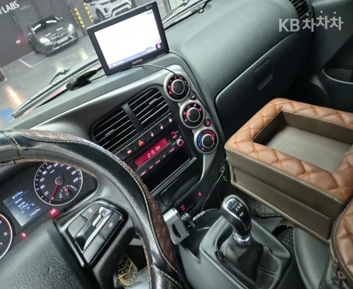 2020 - kia bongo iii