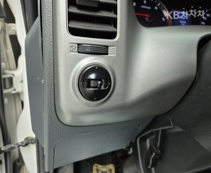 2020 - kia bongo iii