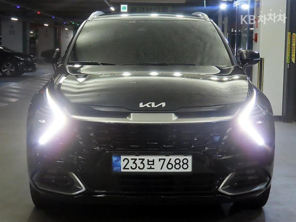 2023 - kia sportage