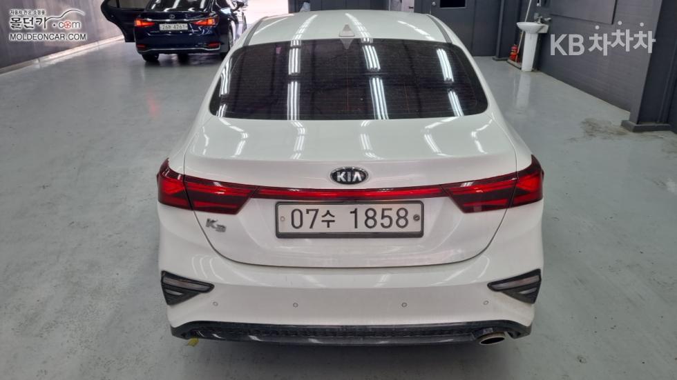 2019 - kia k3