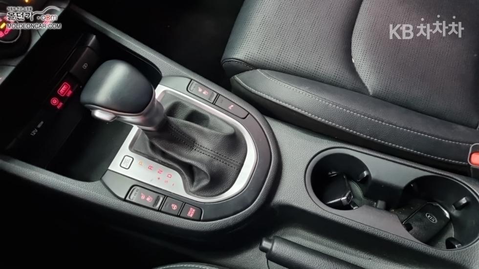 2019 - kia k3