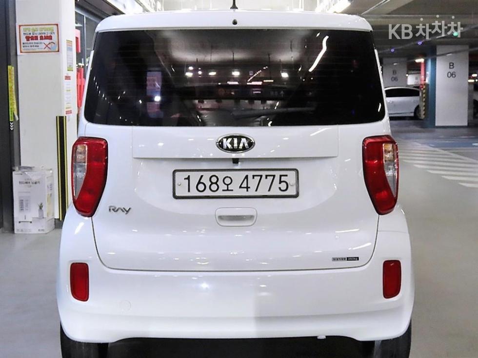 2017 - kia ray-ban