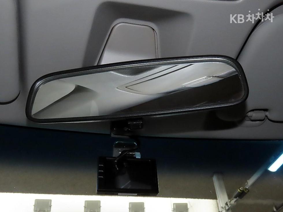2017 - kia ray-ban