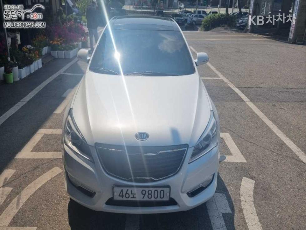 2011 kia k7