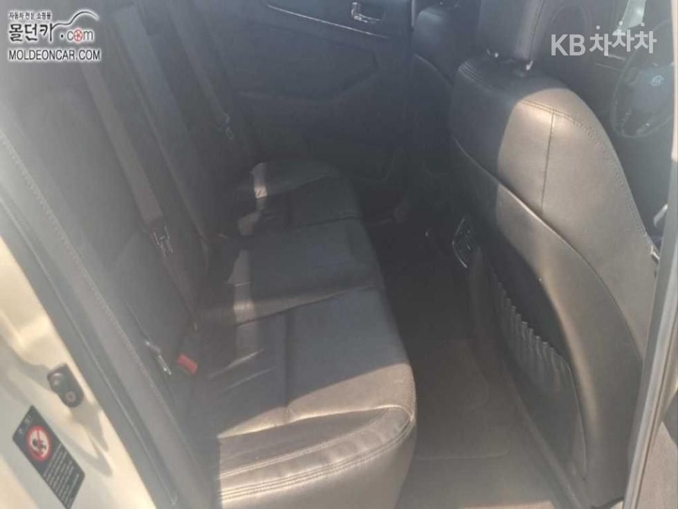 2011 - kia k7