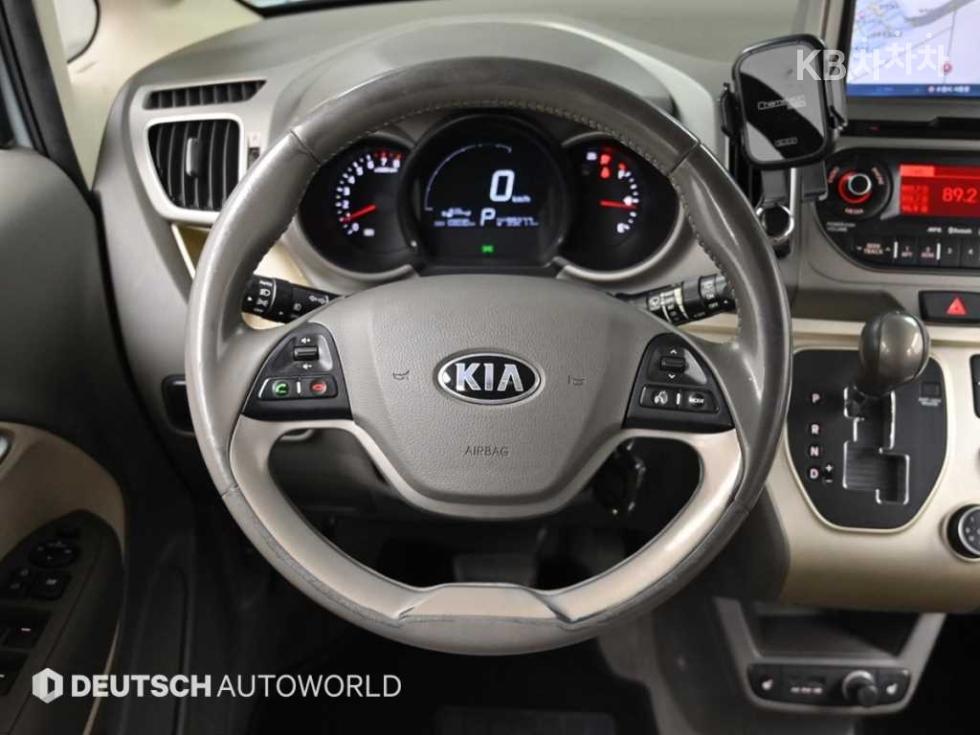2013 - kia ray