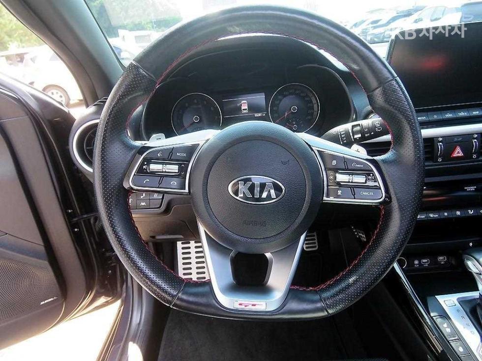 2020 - kia k3