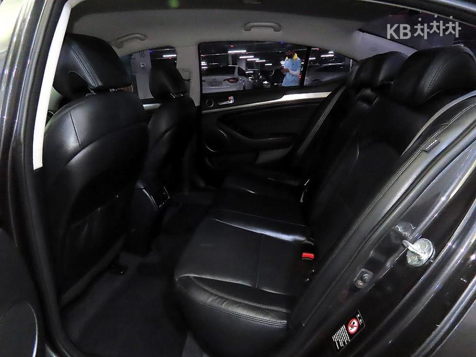 2015 - kia k7