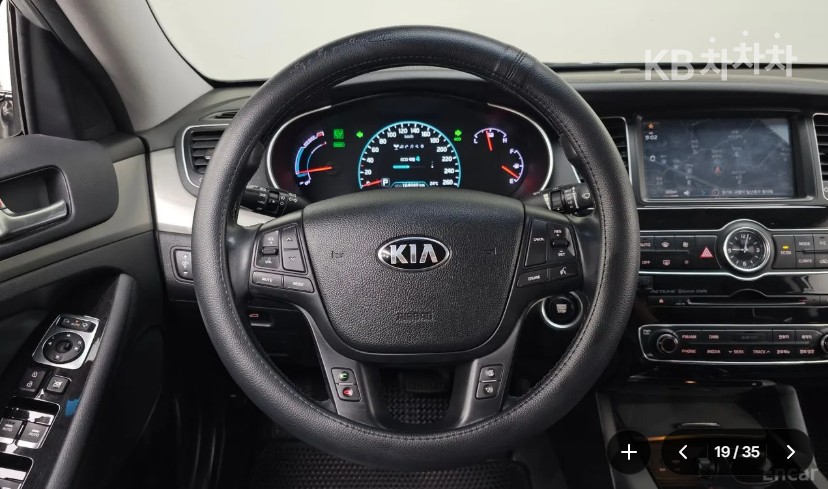 2014 - kia k7