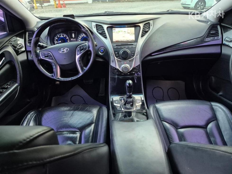 Hyundai Grandeur — miniaturë 18