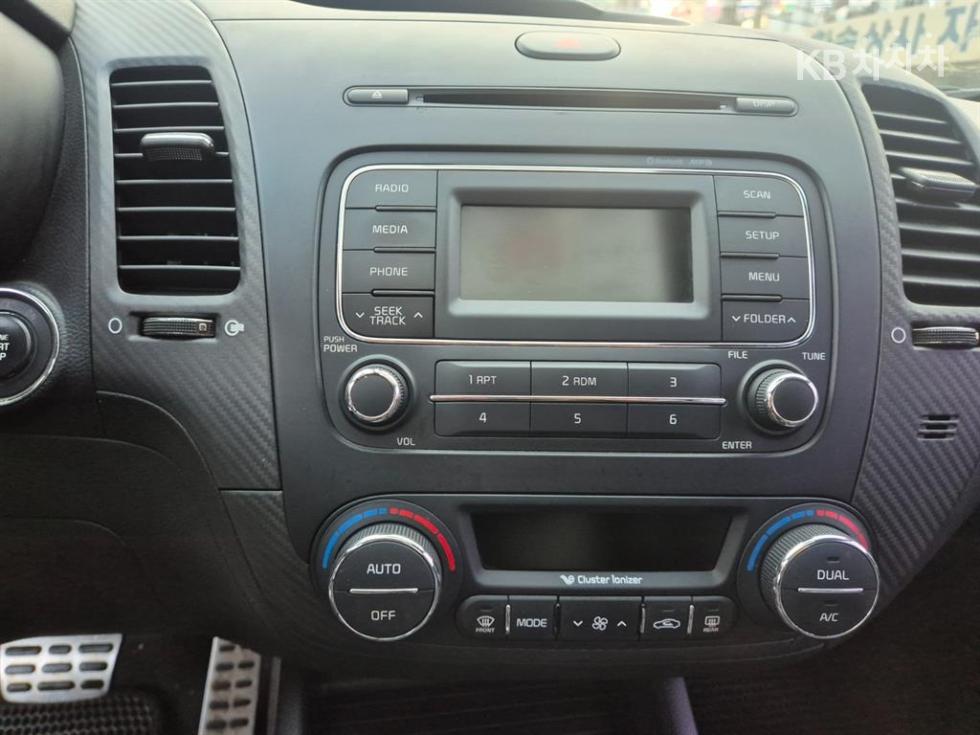 2013 - kia k3